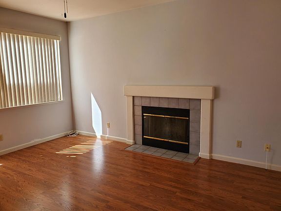 3rd image of 149 Cornerstone Ct