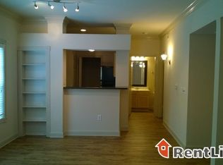 2526 35th St, Astoria, NY 11103