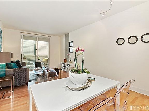 2nd image of 530 Chestnut St APT 206C