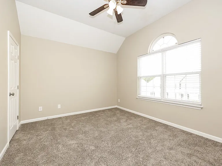 8030 Logan Dr — Photo 10