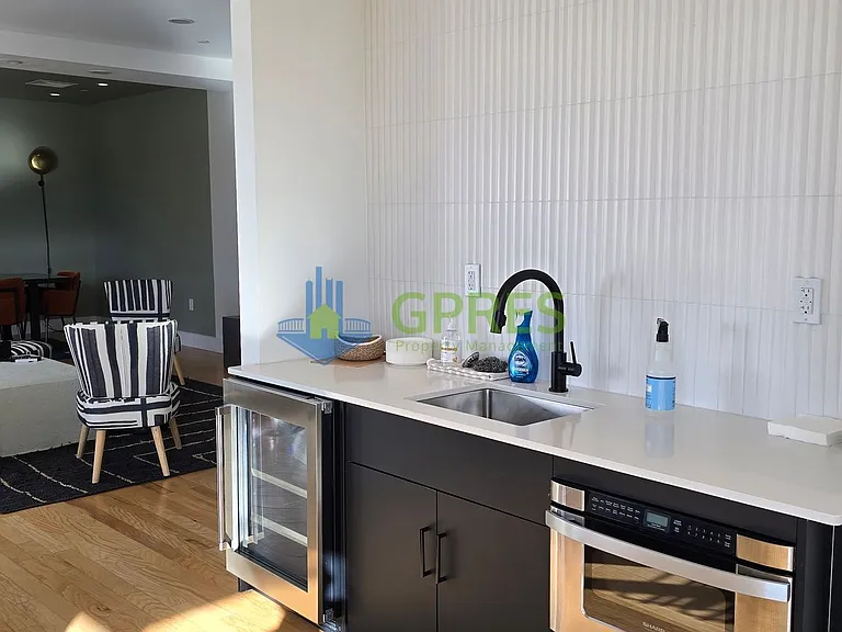 3725 Butler St — Photo 13