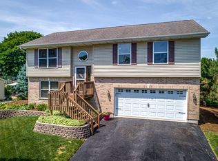170 Prairie St, Hampshire, IL 60140
