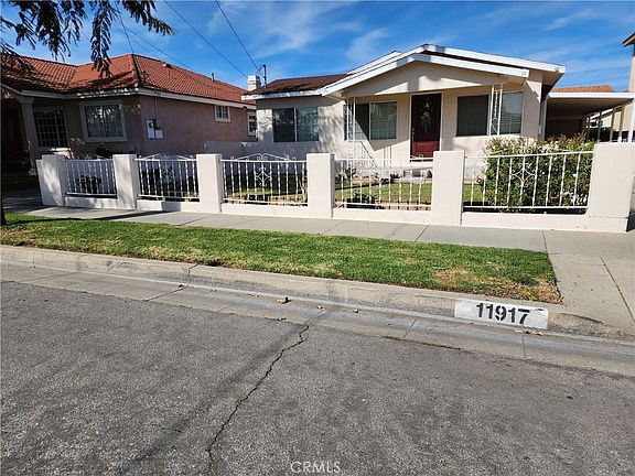 3rd image of 11917 186th St