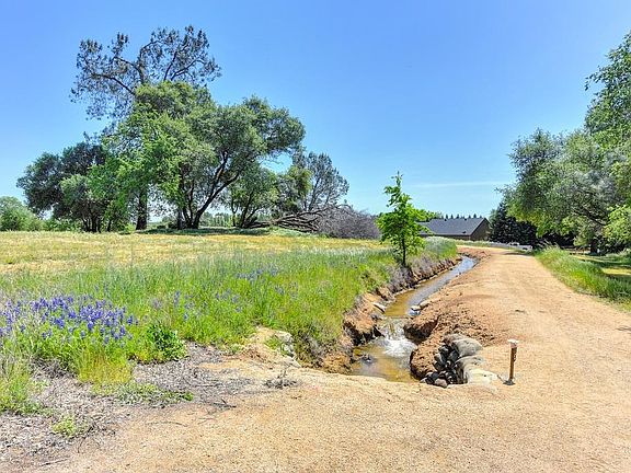 3rd image of 1675 Wise Rd