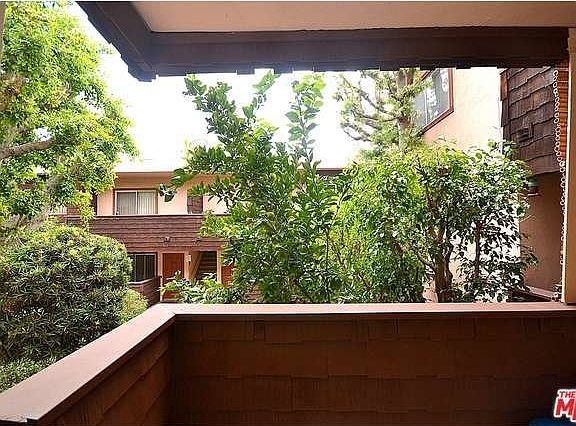 4th image of 5349 Newcastle Ave APT 11