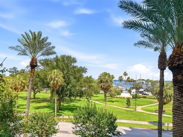 100 BEACH DRIVE NE #301, ST PETERSBURG, FL 33701