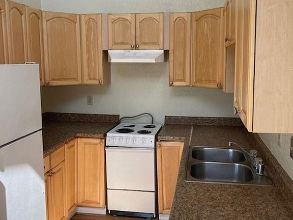 5th image of 1505 Alvarado St APT 315