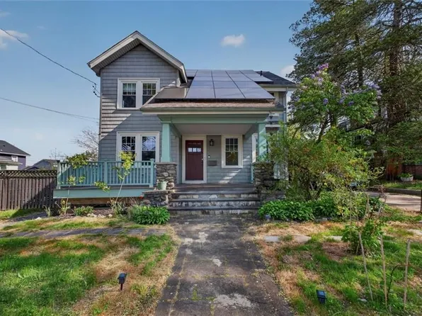 36 Mount Hope Ave, Providence, RI 02906