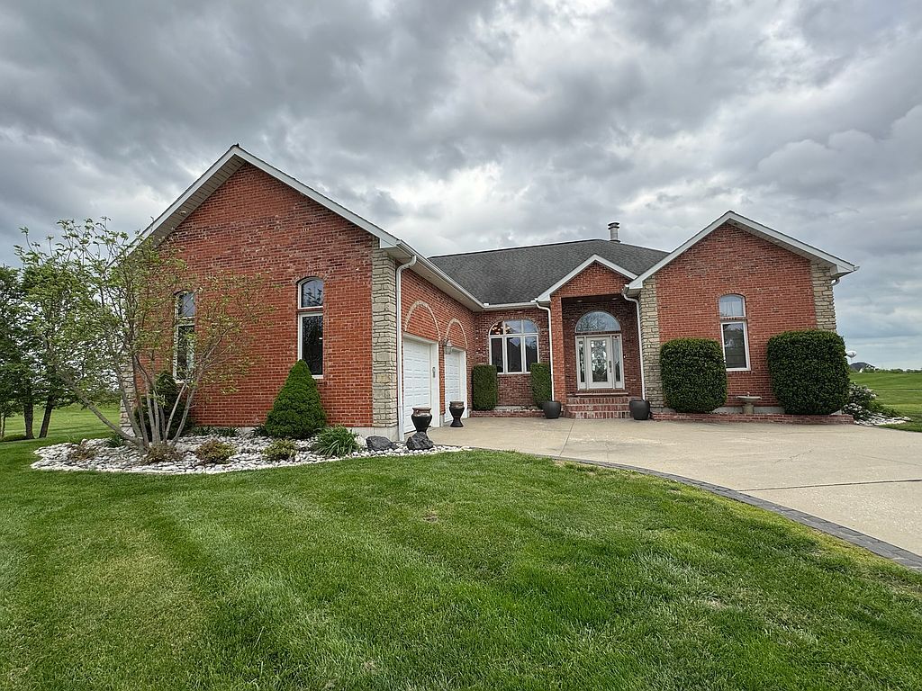 210 Meadow Crest Ct - Property Image