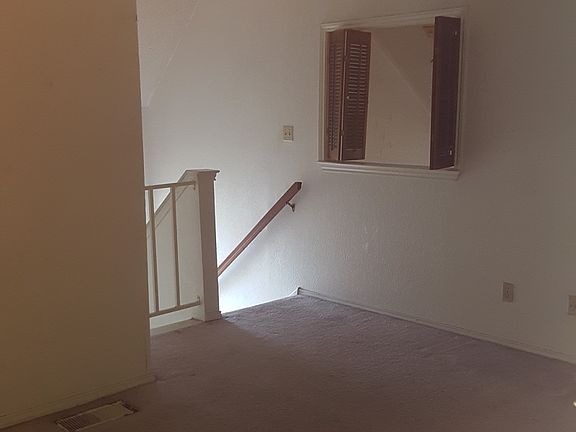 5th image of 2301 Balsam Dr APT M206