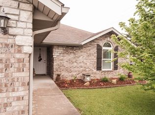 1396 S 20th Ave, Ozark, MO 65721