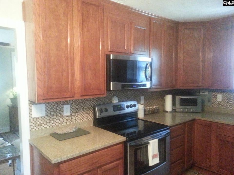 2nd image of 1616 Burnside Ave