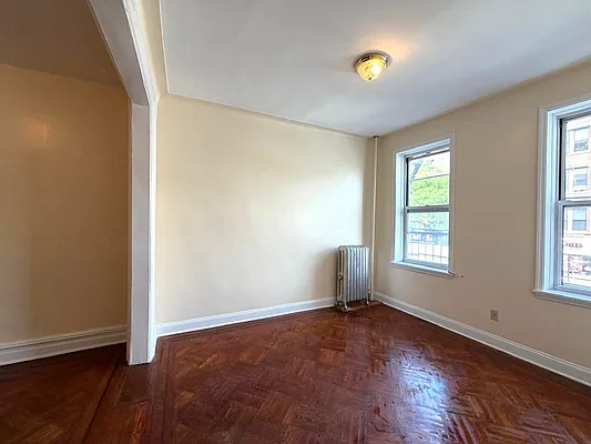 Living room, photo 6