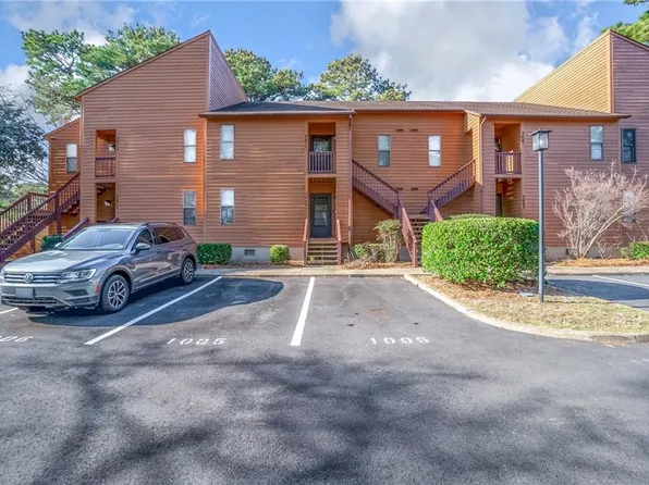 3011 Cape Henry Ct #4, Virginia Beach, VA 23451