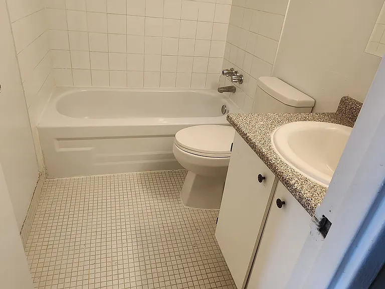 470 Sentinel Rd — Photo 27