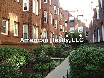 1st image of 1340 1/2 W Argyle St APT 2E