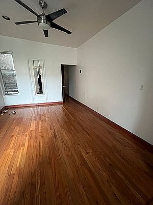 3rd image of 2334 Bedford Ave APT 1R