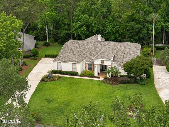 4th image of 117 GLEN EAGLES Court