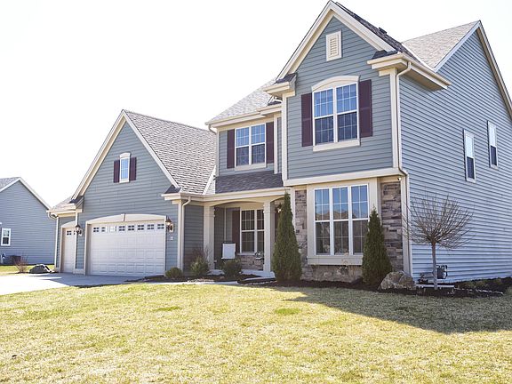 3rd image of 649 Stoecker Farm Ave