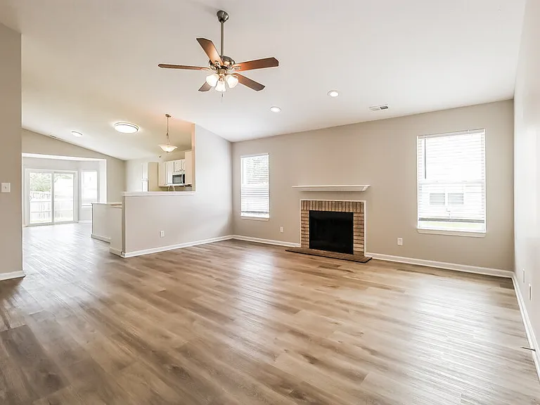 6430 Glory Maple Ln — Photo 3