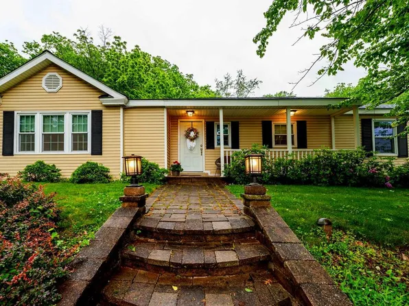 2941 Pheasant Run Rd, Audubon, PA 19403