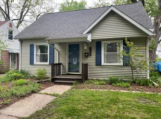 2818 Myrtle St, Madison, WI 53704