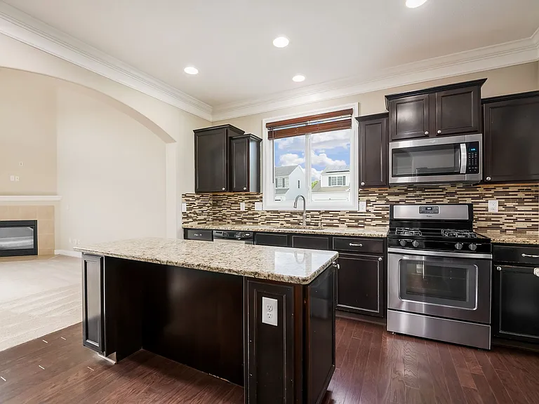 8865 Sweetshade Dr — Photo 15