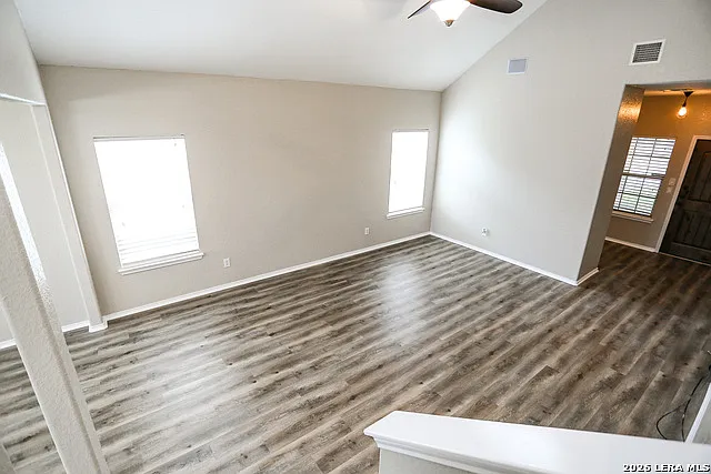 305 Maple Way — Photo 22