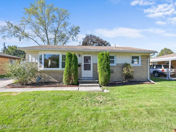 1141 Kirk St, Maumee, OH 43537