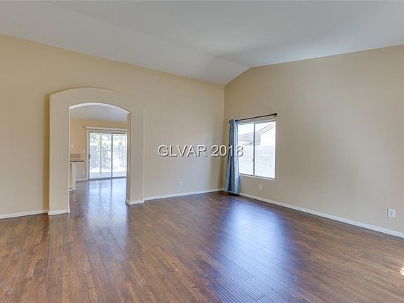 3rd image of 4935 Clear Summit Ln
