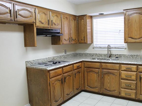 4th image of 226 Mountainview Dr