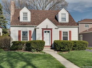 431 S Mitchell Ave, Elmhurst, IL 60126