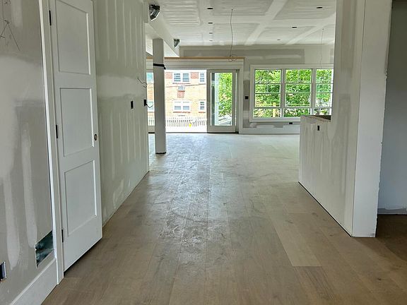 3rd image of 88 Osborne Avenue