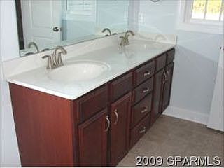 3rd image of 1233 Bristolmoor Dr