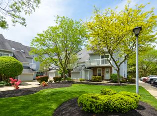 526 Park Pl, Cherry Hill, NJ 08002
