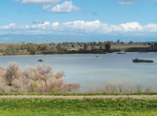 4934 W Bluff Ave, Fresno, CA 93722