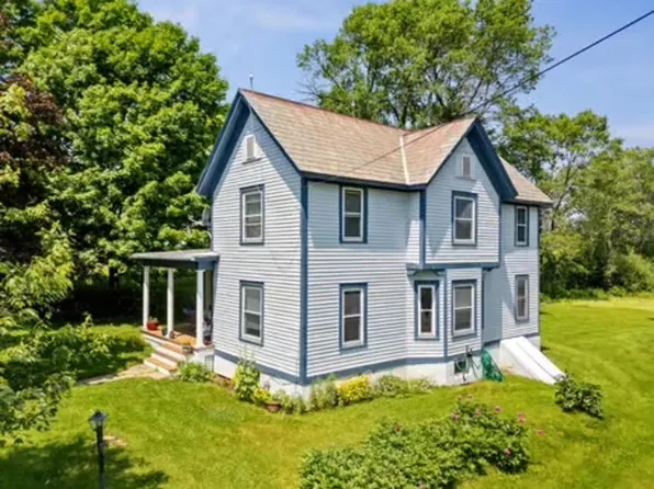 332 Main Street, Shoreham, VT 05770