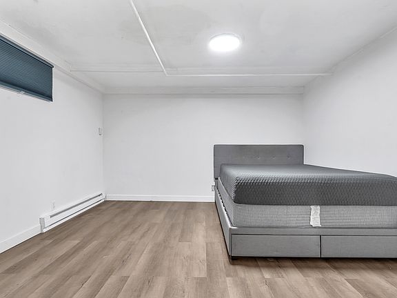 3rd image of 210 West St #Basement