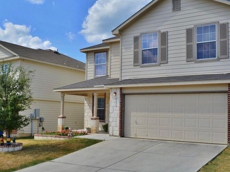 1st image of 5835 Sherbrooke Oak