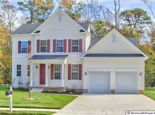 7 Maria Ln, Bayville, NJ 08721