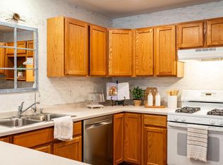 N100W14330 Sunburst Trl, Germantown, WI 53022