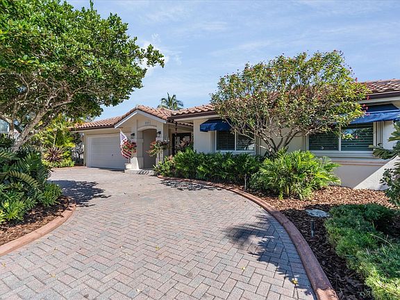 5th image of 5989 SW 89th Ave