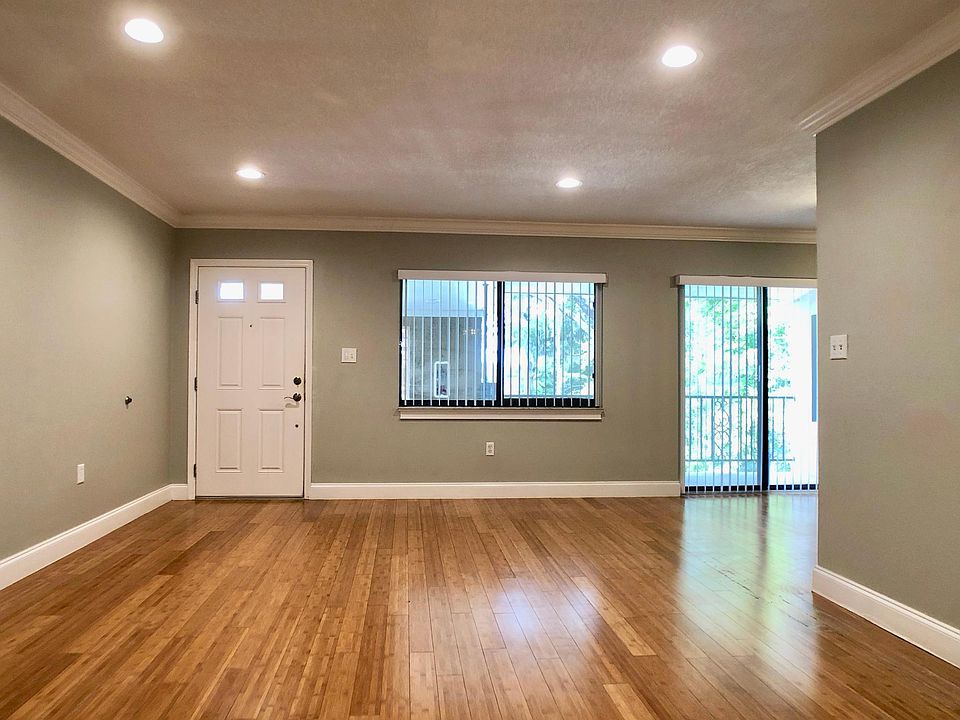 Front Door/ Living Room