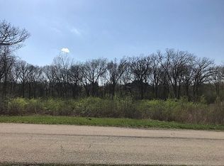 56 Brookside Dr, Lemont, IL