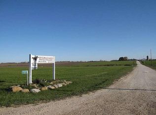 20002 Plank Rd, Union Grove, WI 53182