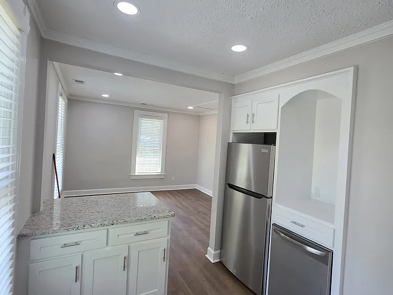1211 Mill St #A — Photo 1