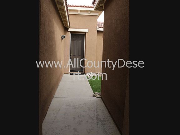 3rd image of 62474 N Starcross Dr #Casita