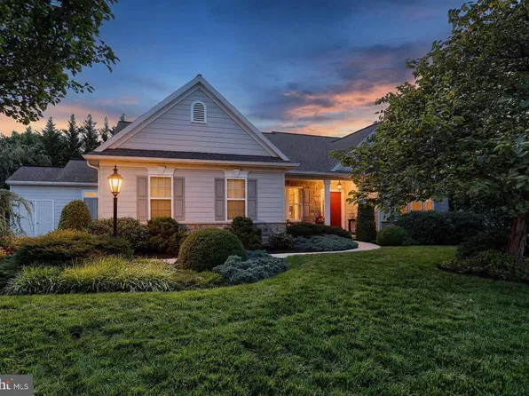 1819 Fieldcrest, Lebanon, PA 17042