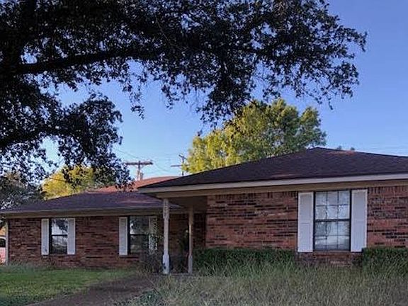 2nd image of 608 Crestwood Dr