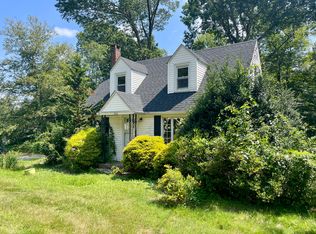 220 School St, Coventry, CT 06238